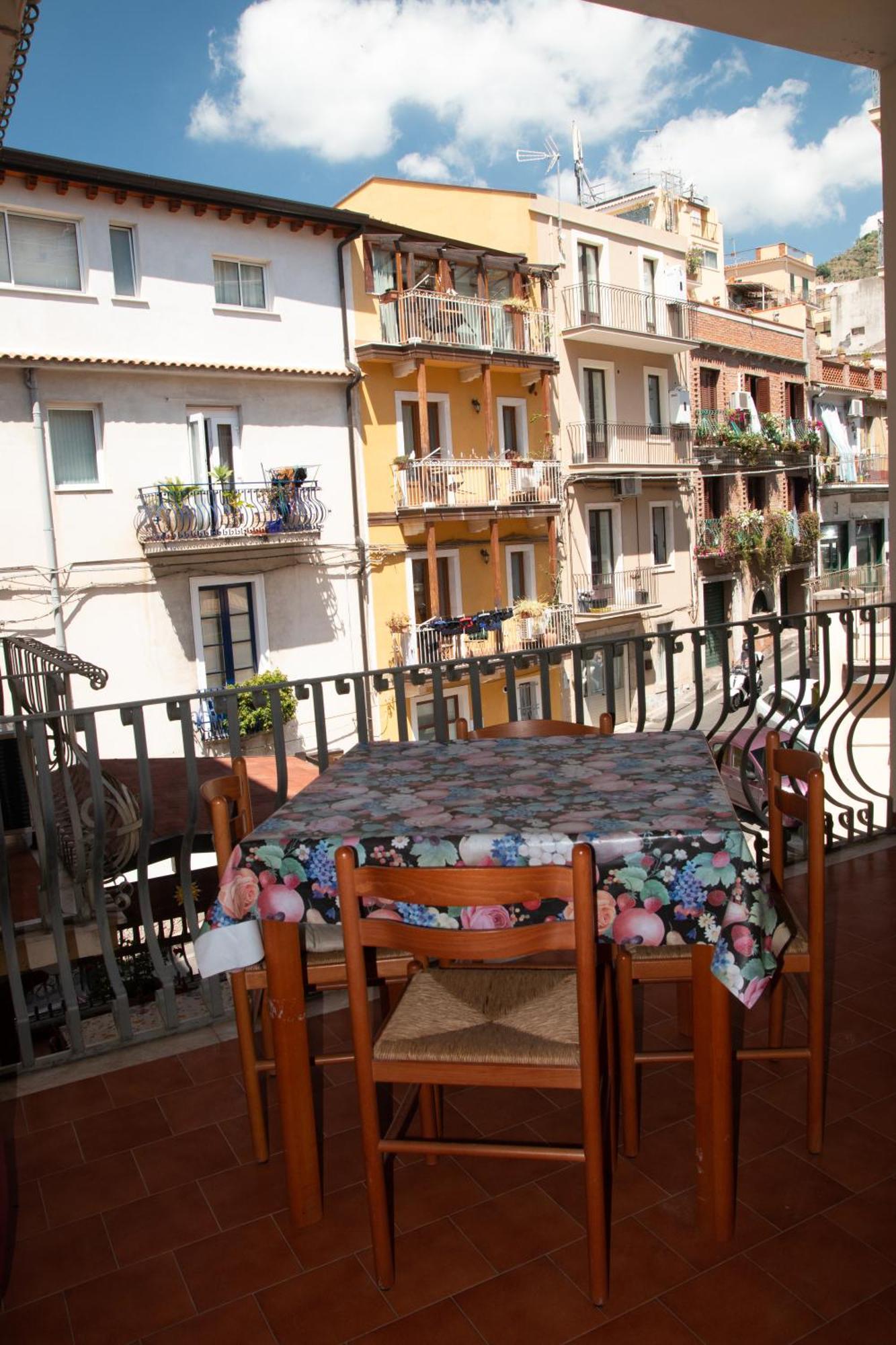 Casa Vacanze Il Vicolo Taormina Luaran gambar
